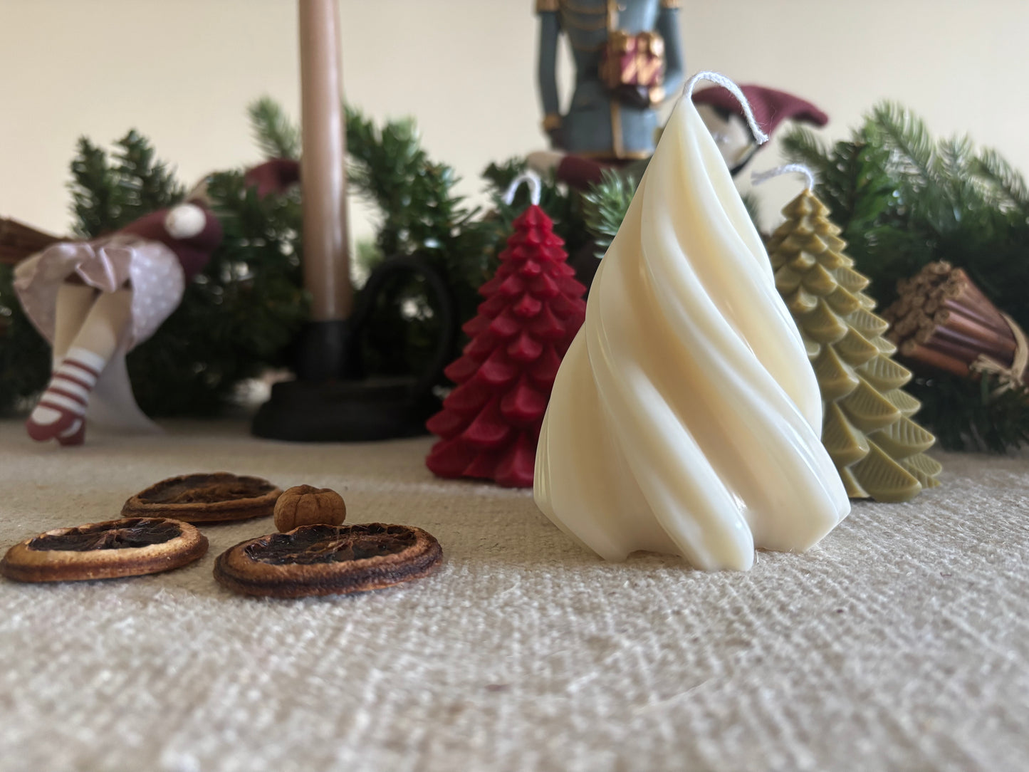 🎄Festive Pines🎄 (110g)