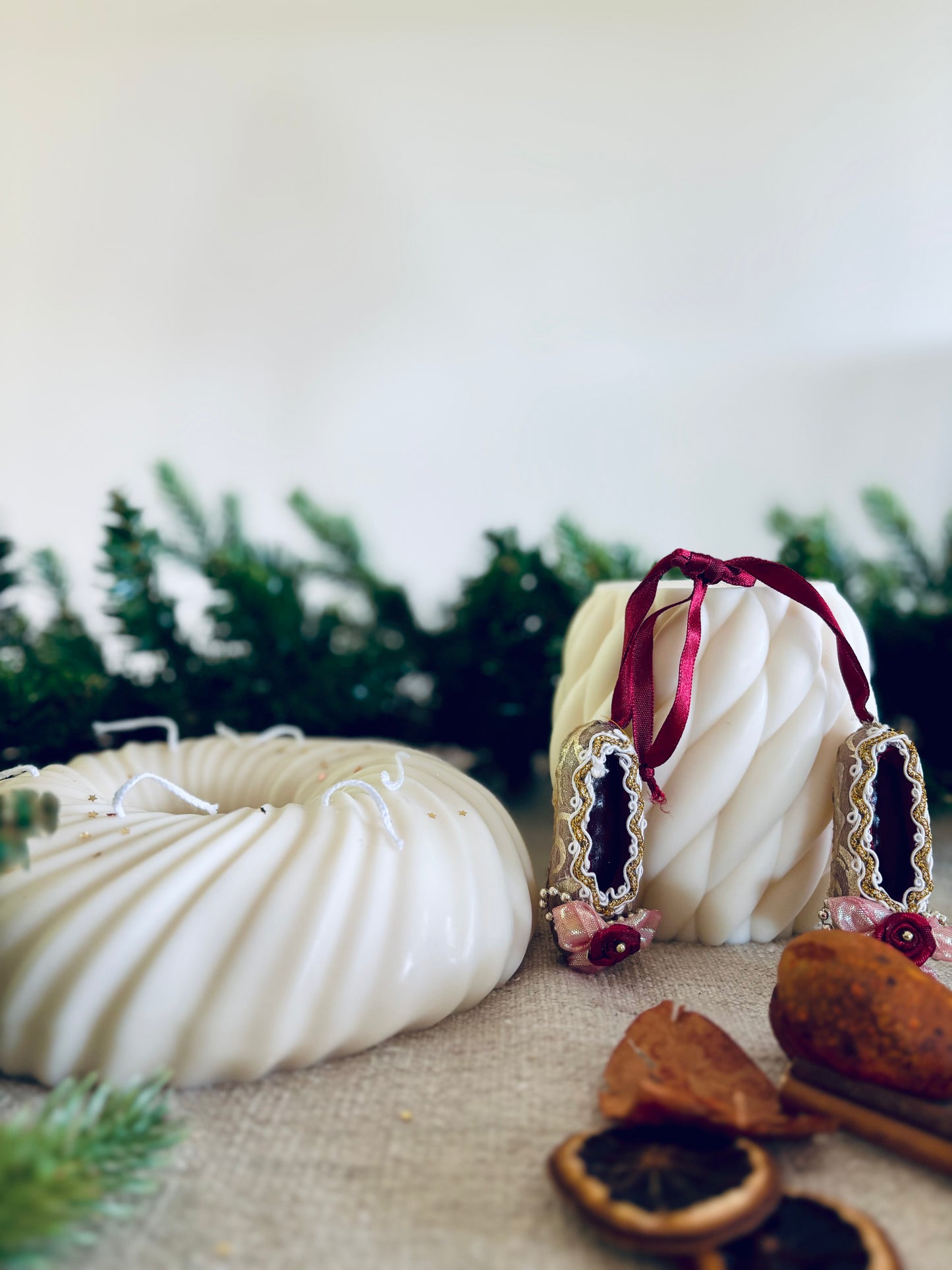 🧶 Knitted Candle 🕯️ (840g)