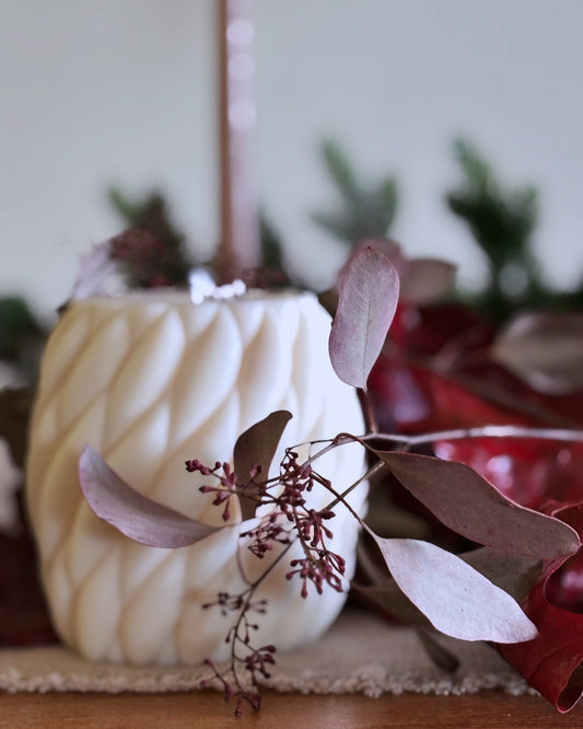 🧶 Knitted Candle 🕯️ (840g)