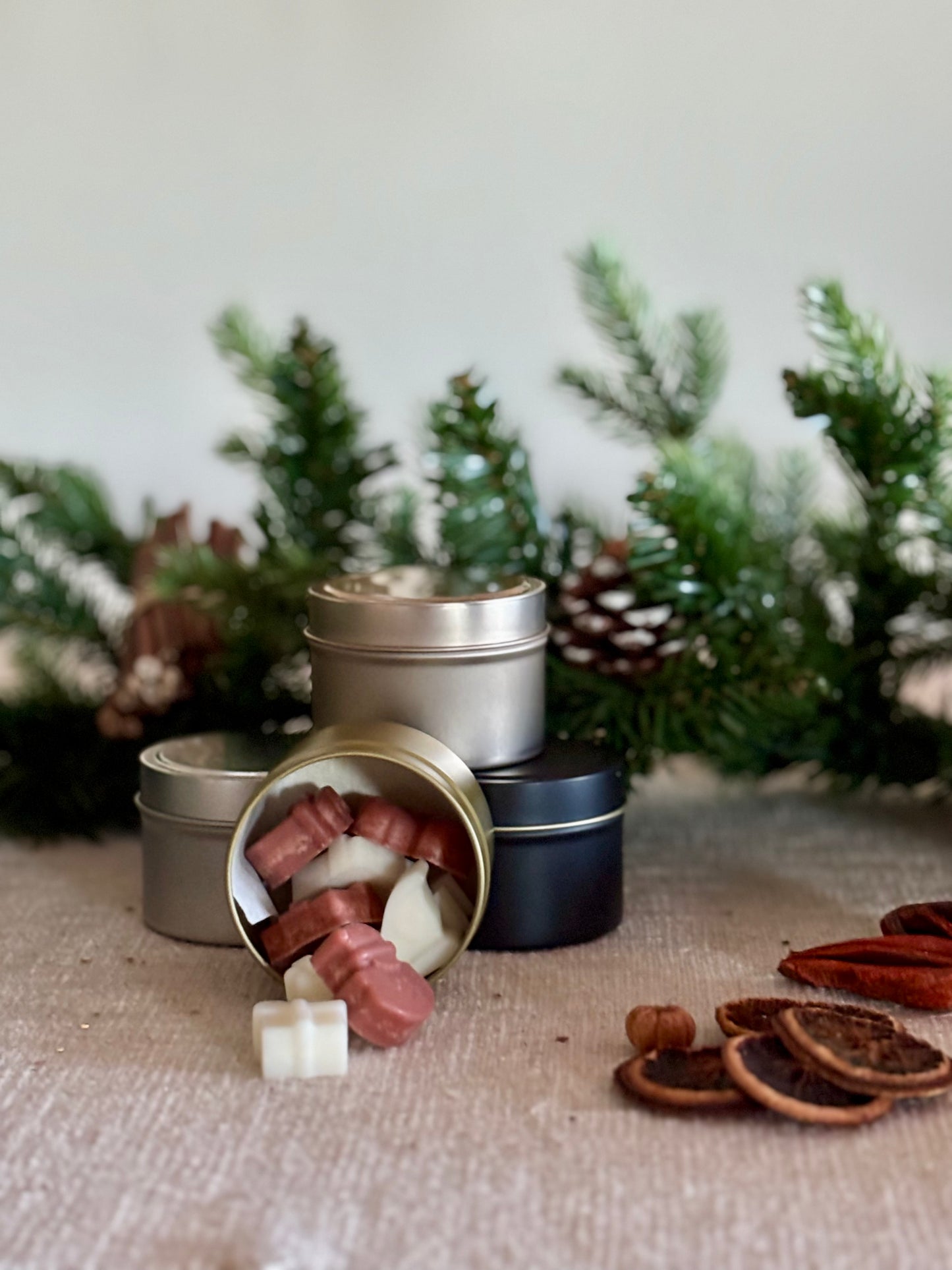 *Limited* Scent-sational Box (Wax Melts in various fragrances in black/gold/silver/rose gold metal box 51g) 🧑🏼‍🎄